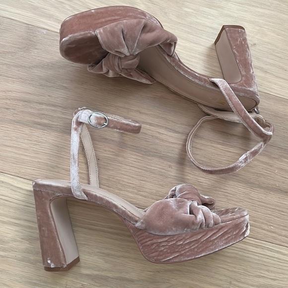 HM velvet heels - Picture 1 of 5